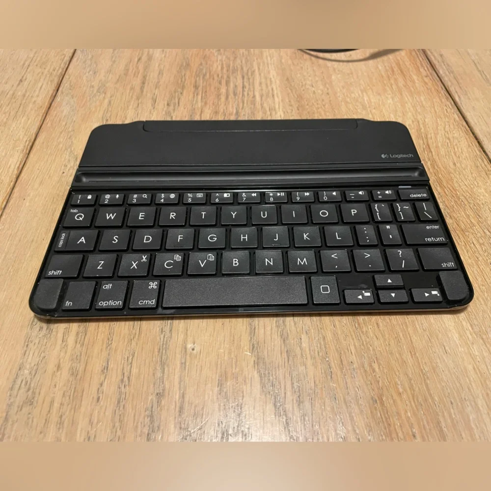 Logitech Ultrathin iPad Mini Keyboard